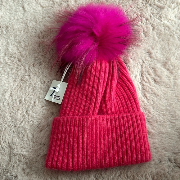 7 Poms Accessories - 7 Ports Pink Angora Racoon Beanie Hat Detachable Fur Pom Pom New
